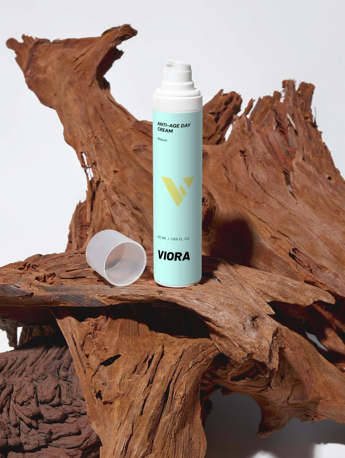 Anti-Aging Day Cream - Hydrating Moisturizer with Hyaluronic Acid, Shea Butter & Peptides - Viora
