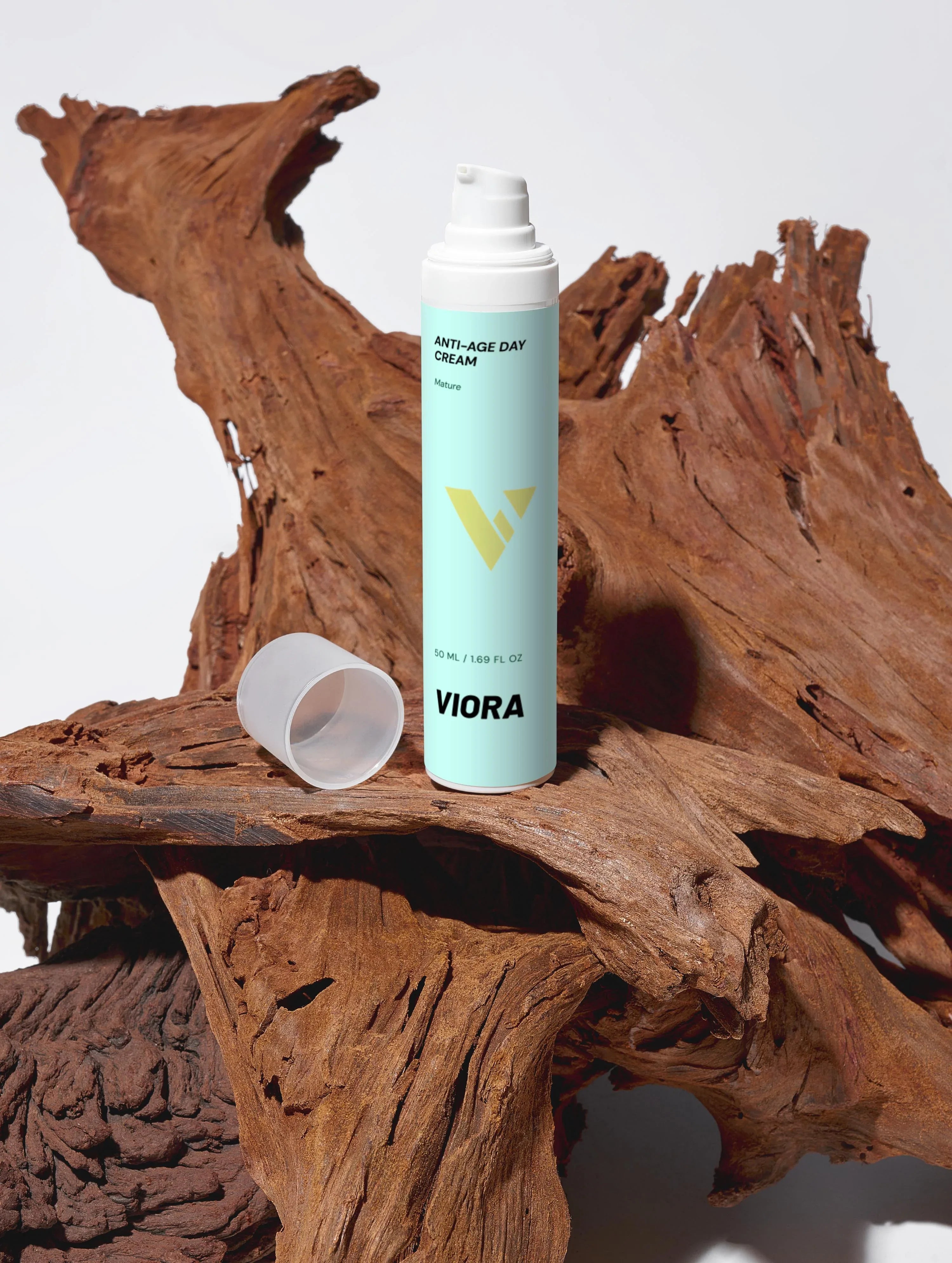 Anti-Aging Day Cream - Hydrating Moisturizer with Hyaluronic Acid, Shea Butter & Peptides - Viora